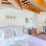 Dimora Delle Camelie, A Traditional Stylish House *