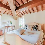 Dimora Delle Camelie, A Traditional Stylish House Villa Capannori