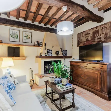 Dimora Delle Camelie, A Traditional Stylish House * SantʼAndrea di Compito