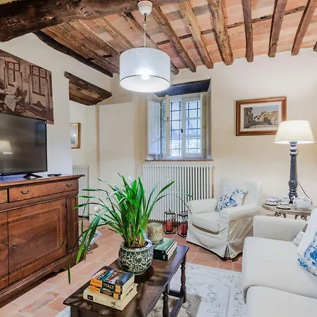 Dimora Delle Camelie, A Traditional Stylish House SantʼAndrea di Compito