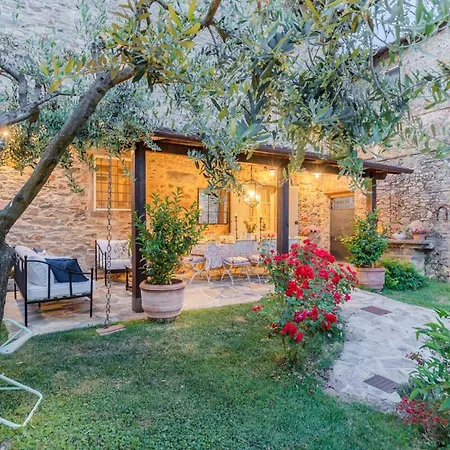 Dimora Delle Camelie, A Traditional Stylish House * SantʼAndrea di Compito